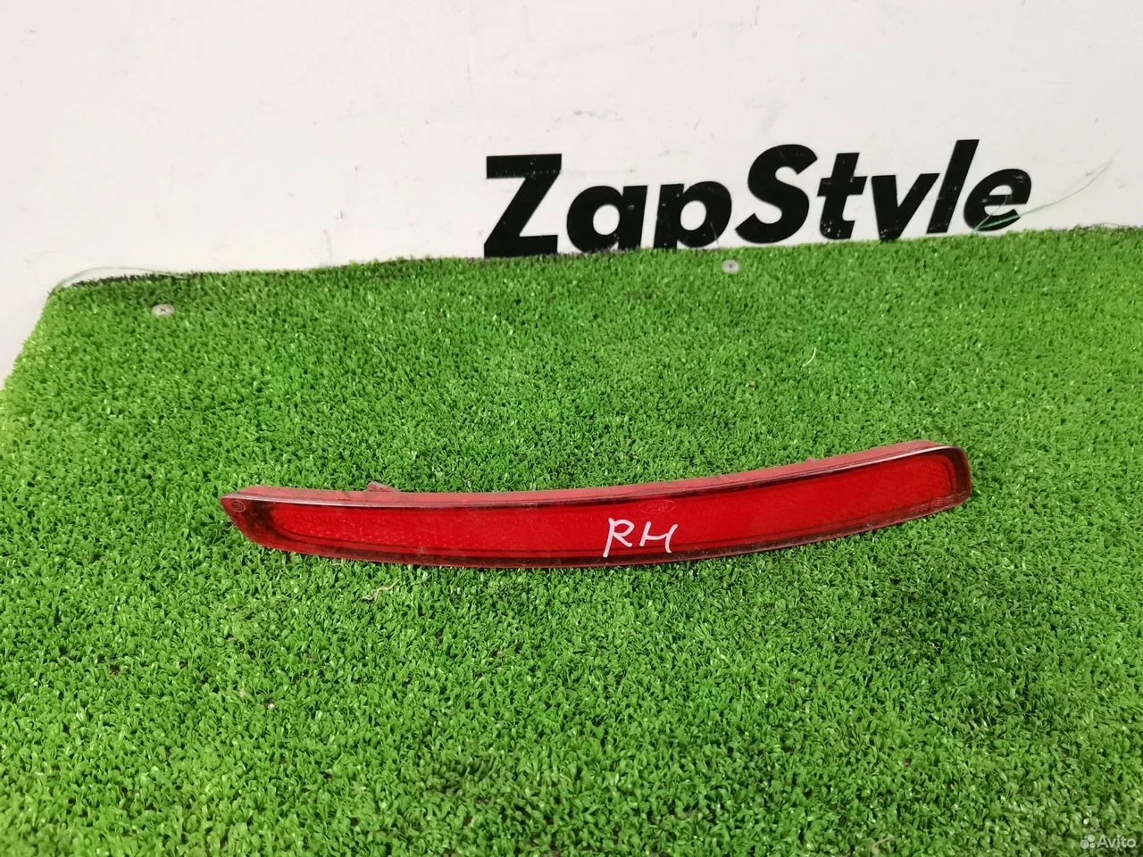 Отражатель в бампер задний правый ford mondeo рест