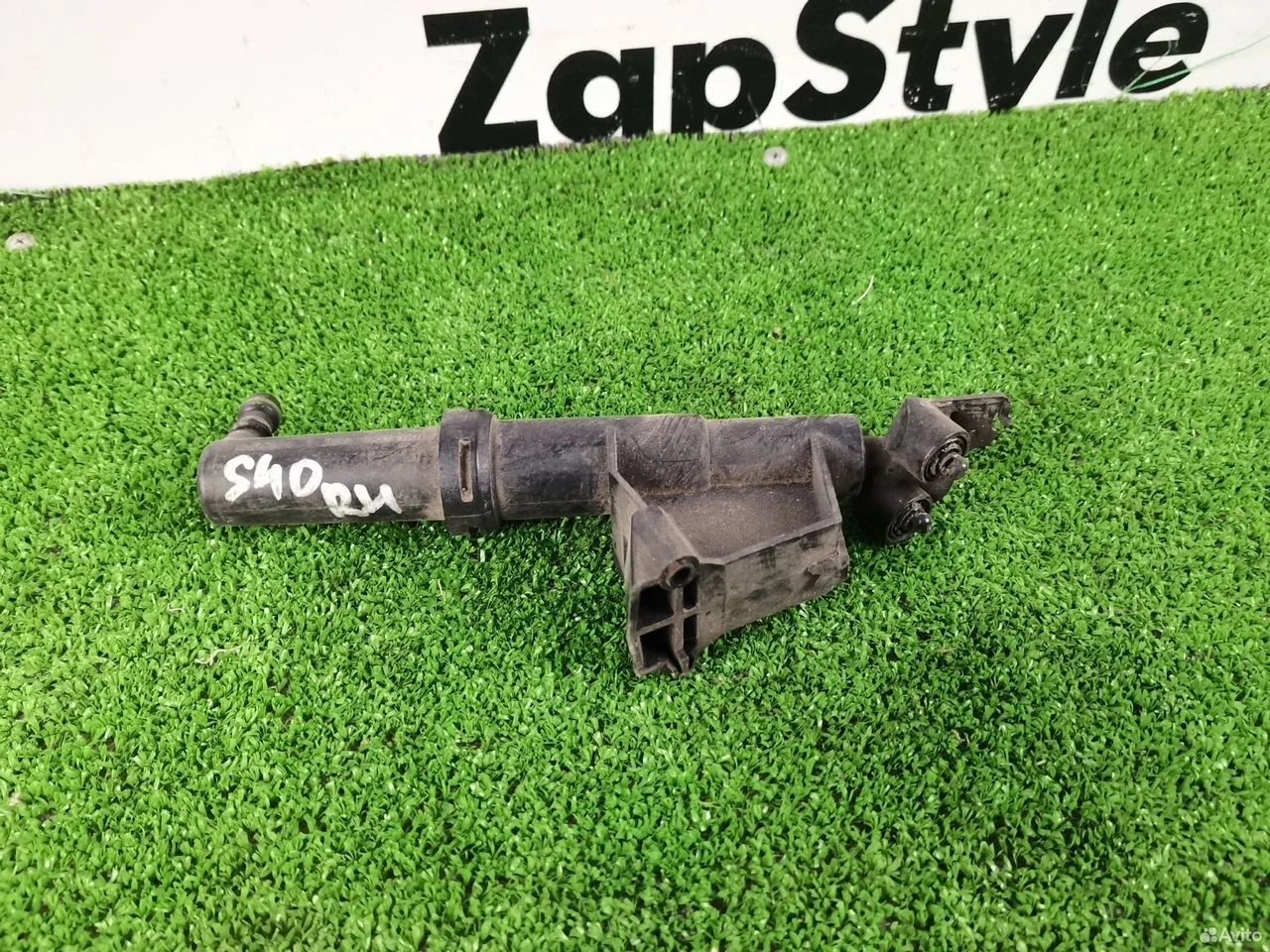 Форсунка омывателя фар правая volvo v50 s40 c30