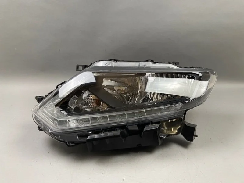 Фара Nissan X-Trail 2013-2017 260604CC0C T32, левая