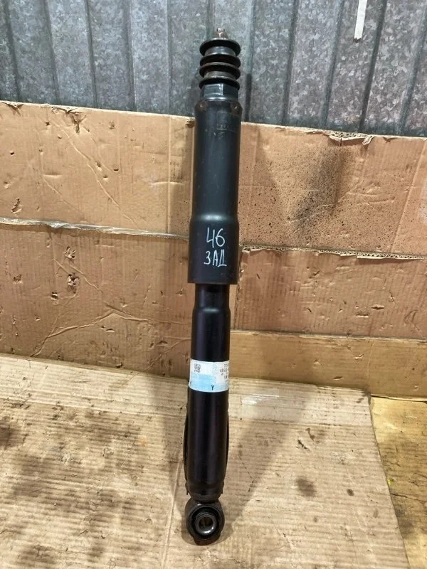 Амортизатор задний Toyota Land Cruiser 2015 4853069445 URJ200 1VD-FTV 4.5, задний