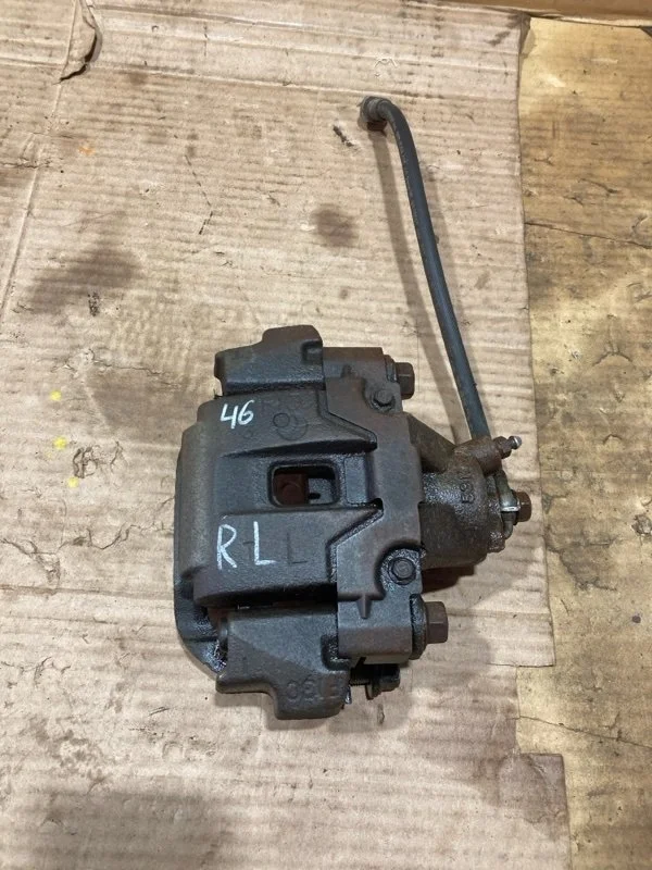 Суппорт тормозной Toyota Land Cruiser 2015 4785060070 URJ200 1VD-FTV 4.5, задний левый