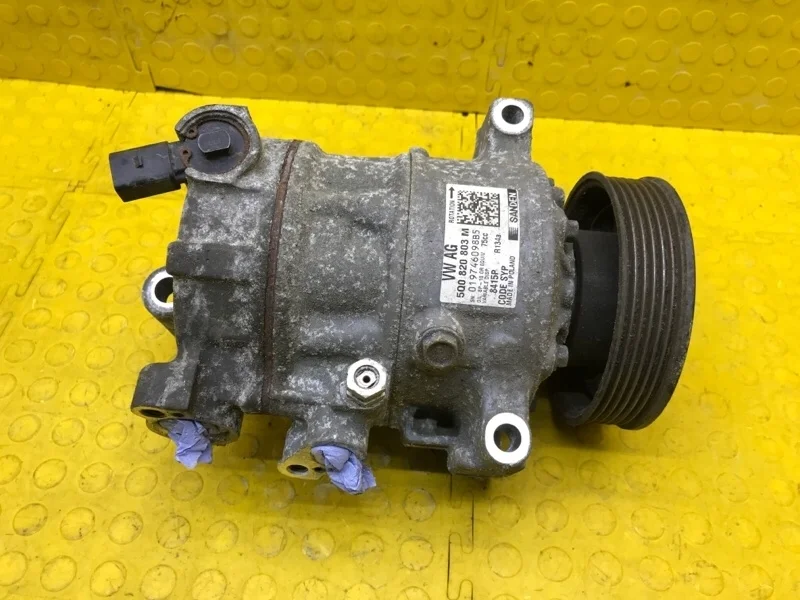 Компрессор кондиционера Skoda Octavia 2018 5Q0820803M 5E3 CJS 298666