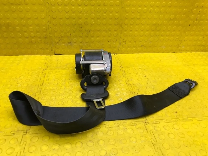 Ремень безопасности Skoda Octavia 2018 5EU857701ARAA 5E3 CJS 298666, передний левый