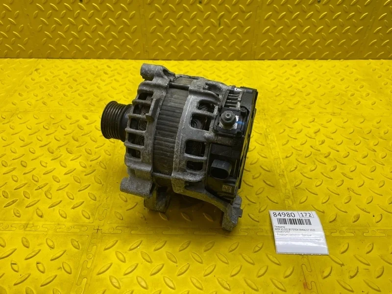 Генератор BMW X3 2020 12318571357 G01 B57D30A 58406217
