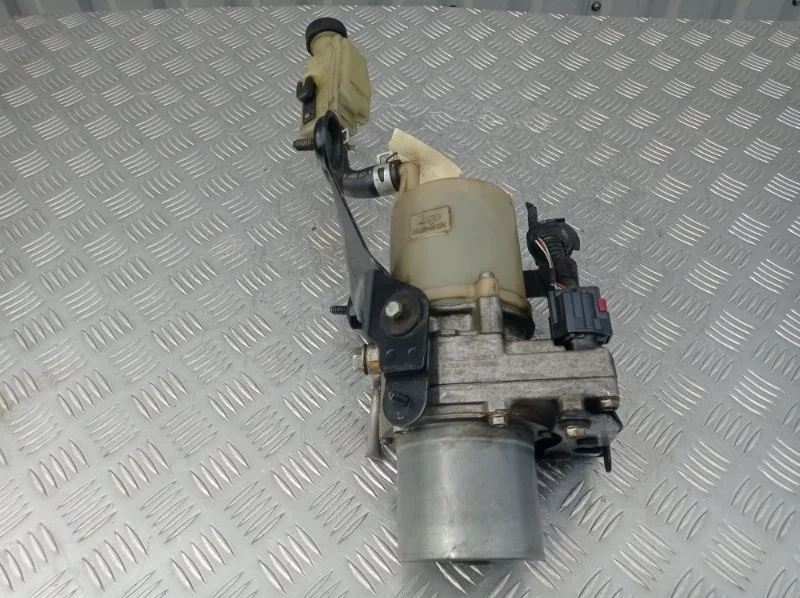 Насос гидроуселителя руля MAZDA 3 2013 BBM532600 BL