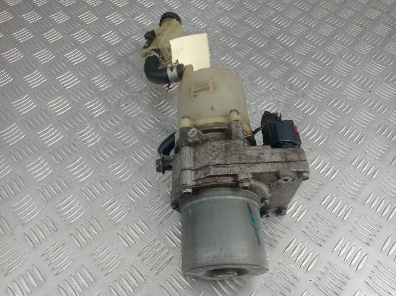 Насос гидроуселителя руля MAZDA 3 2013 BBM532600 BL