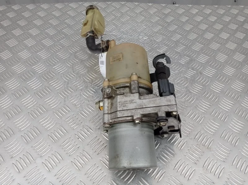 Насос гидроуселителя руля MAZDA 3 2013 BBM532600 BL