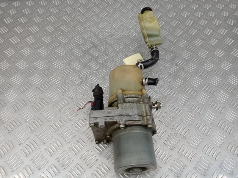 Насос гидроуселителя руля MAZDA 3 2013 BBM532600 BL