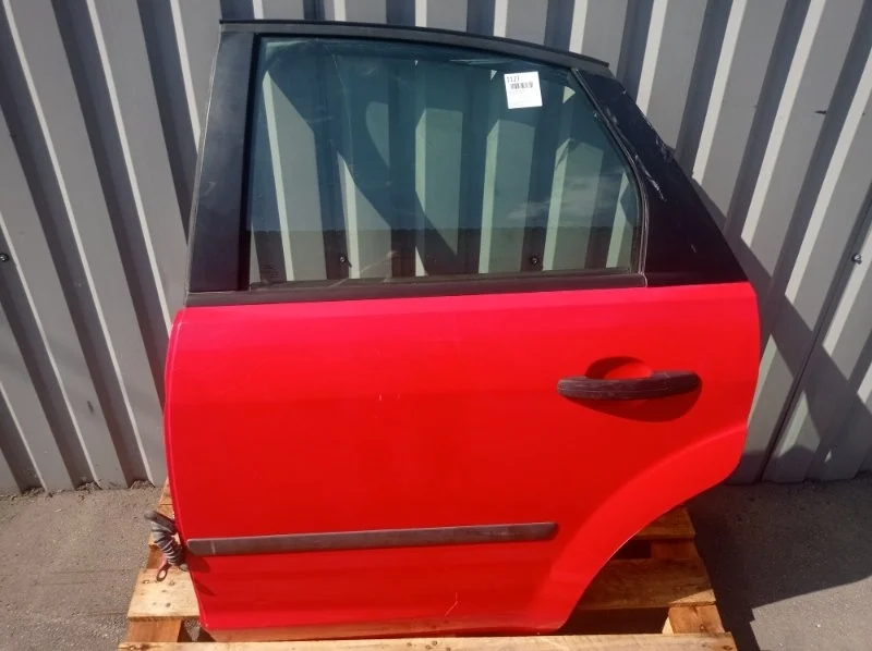 Дверь боковая FORD FOCUS 2006 1505769 2, задняя левая