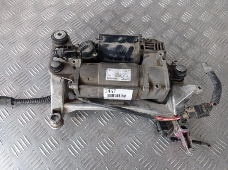 Компрессор подвески Audi Q7 2007 4L0698007A 4L