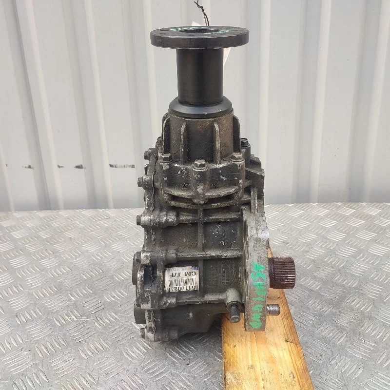 Раздаточная коробка Hyundai Santa Fe 4730039300 CM D4EB