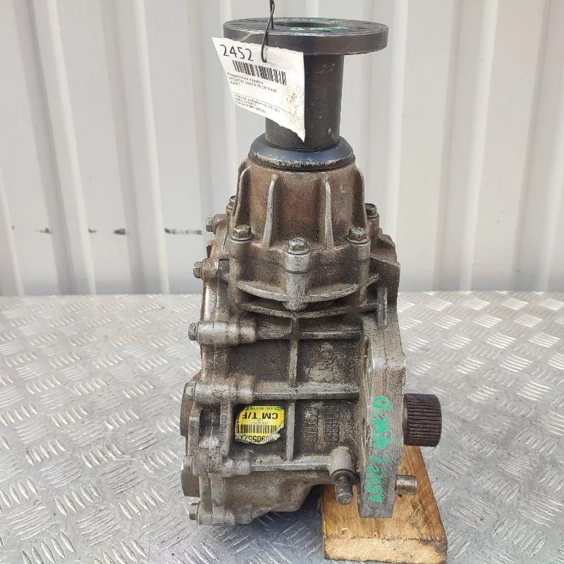 Раздаточная коробка Hyundai Santa Fe 4730039300 CM D4EB