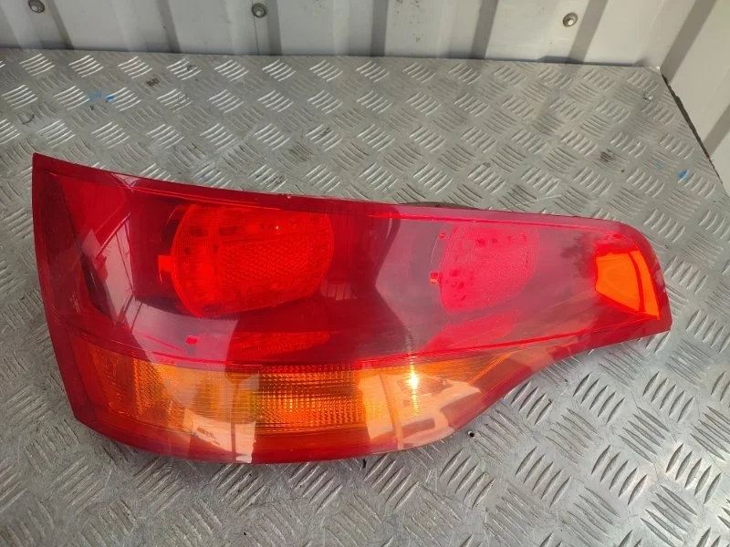 Фонарь AUDI Q7 4L0945093 4L, задний левый