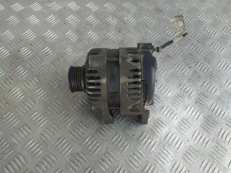 Генератор Chevrolet Cruze 13500577 J300 F18D4
