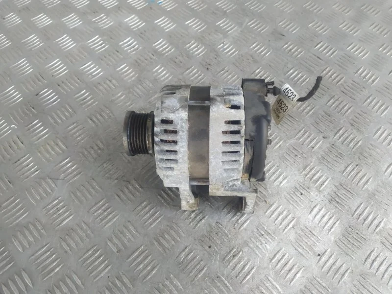 Генератор Chevrolet Cruze 13500577 J300 F18D4