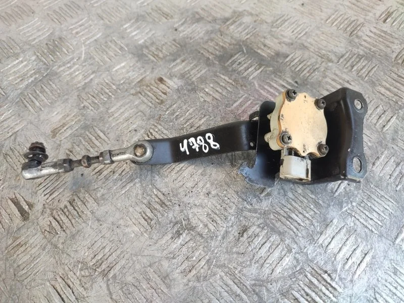 Датчик положения Toyota LAND CRUISER 8940660020 100, передний правый