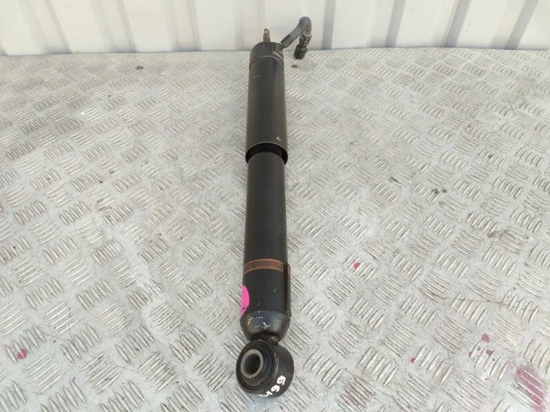 Стойка подвески Toyota Prado 4853069165 120, задняя