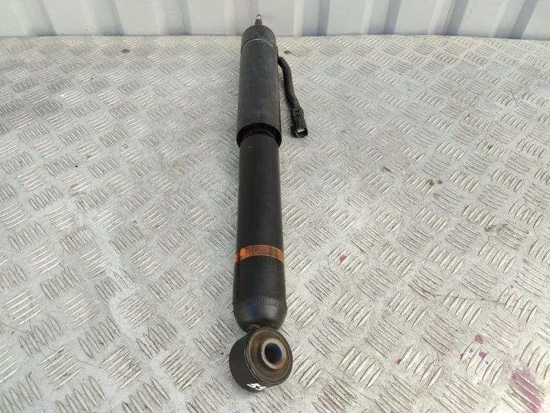 Стойка подвески Toyota Prado 4853069165 150, задняя