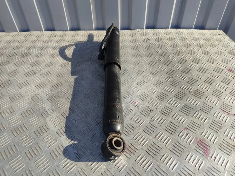 Стойка подвески Lexus Gx460 4853069165 2, задняя