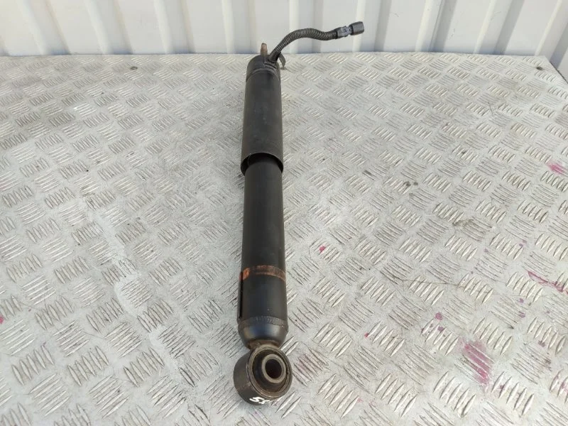 Стойка подвески Lexus Gx460 4853069165 2, задняя