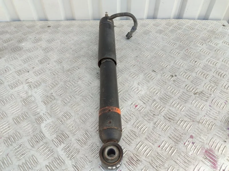 Стойка подвески Lexus Gx470 4853069165 1, задняя