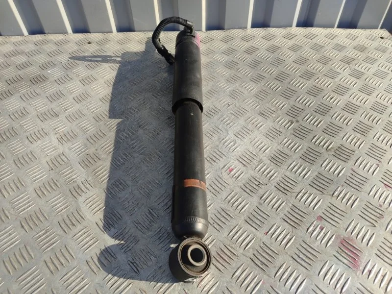 Стойка подвески Lexus Gx470 4853080372 1, задняя