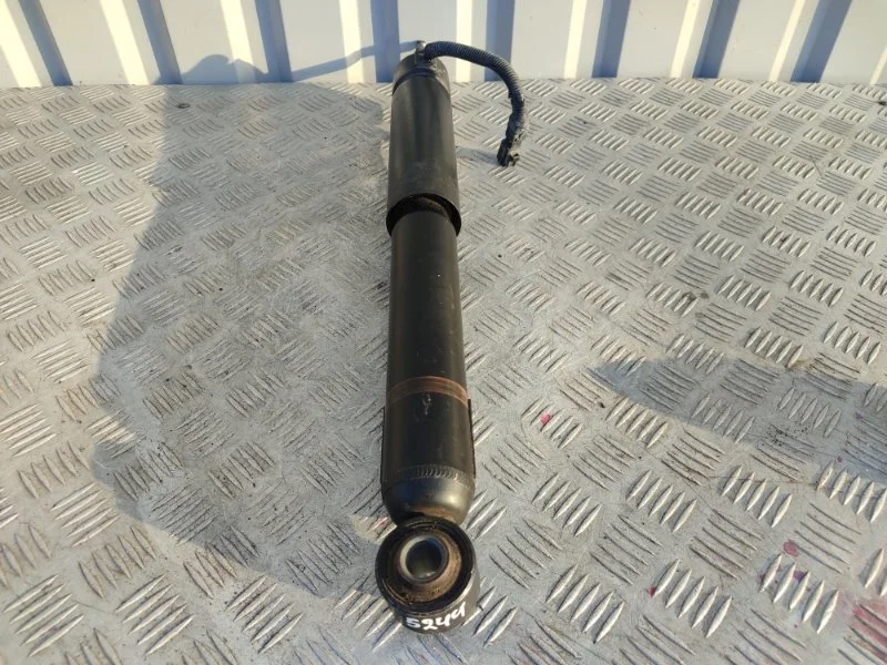 Стойка подвески Toyota Prado 4853069365 120, задняя