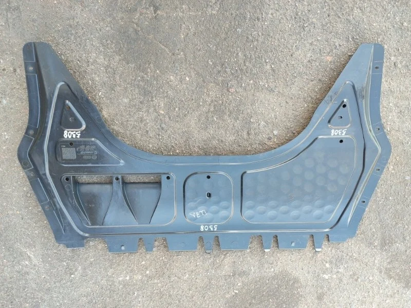 Защита двигателя SKODA YETI 2012 1K0825237J 5L, передняя