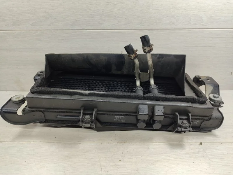 Радиатор масляный Toyota SEQUOIA 2013 329100C010 USK65 3UR-FE