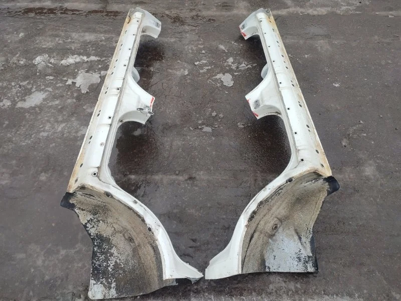 Порог кузова Toyota LAND CRUISER 6131160110 100