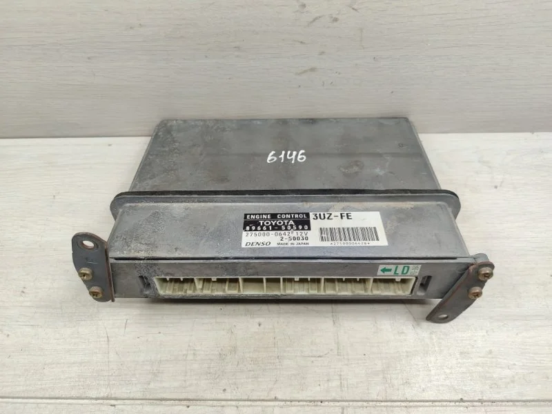 Блок управления двигателем Toyota Celsior 8966150590 UCF31 3UZ-FE