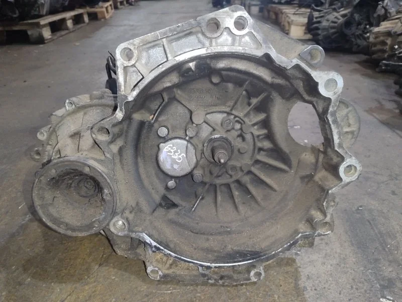 МКПП VOLKSWAGEN GOLF 02K300050AX 4 BLS