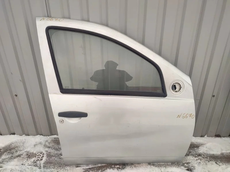 Дверь RENAULT DUSTER 801007525R 1, передняя правая