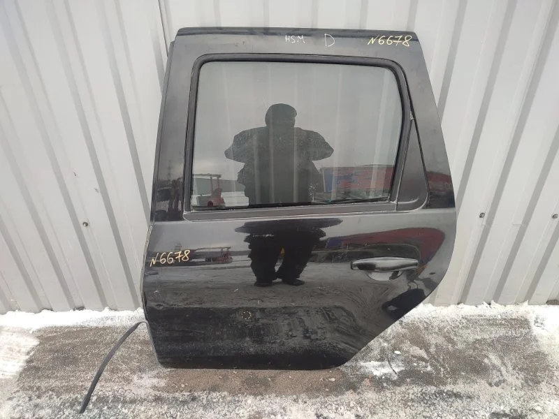 Дверь Renault Duster 821012768R 1, задняя левая