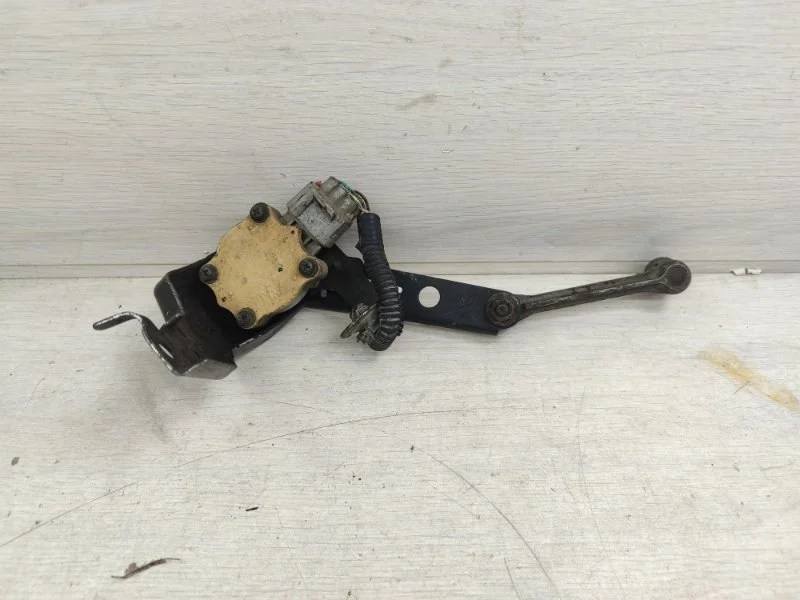 Датчик положения кузова TOYOTA LAND CRUISER 8940760010 UZJ100, задний