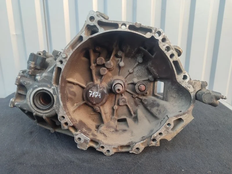 МКПП TOYOTA COROLLA 3030012A80 E150 1ZR