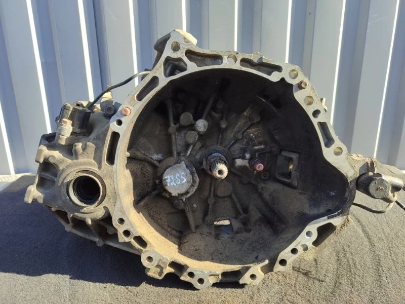 МКПП TOYOTA COROLLA 3030012A80 E150 1ZR