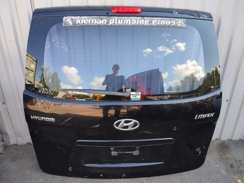 Крышка багажника HYUNDAI GRAND STAREX 737004H000