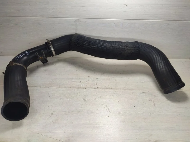 Патрубок интеркулера NISSAN PATHFINDER 144635X00D R51 YD25