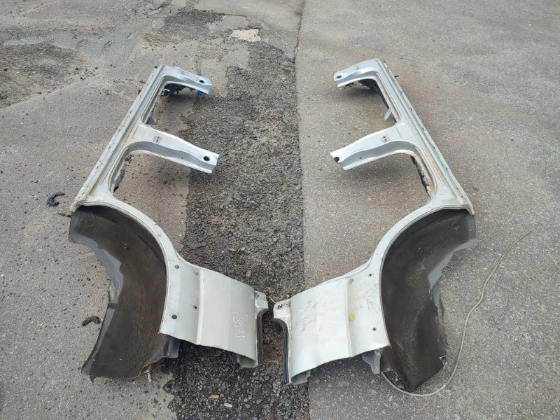 Порог кузова LEXUS GX470 6131160130 120