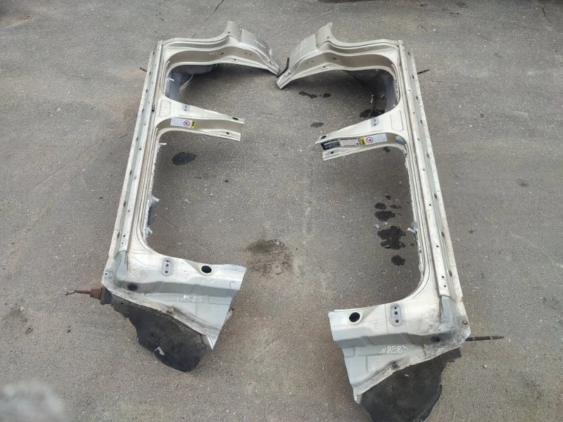 Порог кузова LEXUS GX470 6131160130 120