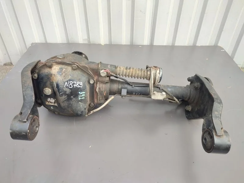 Редуктор MITSUBISHI L200 3541A071 4 4D56U, передний