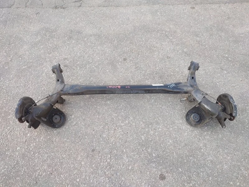 Балка подвески Hyundai Solaris 551004L100 1 RB