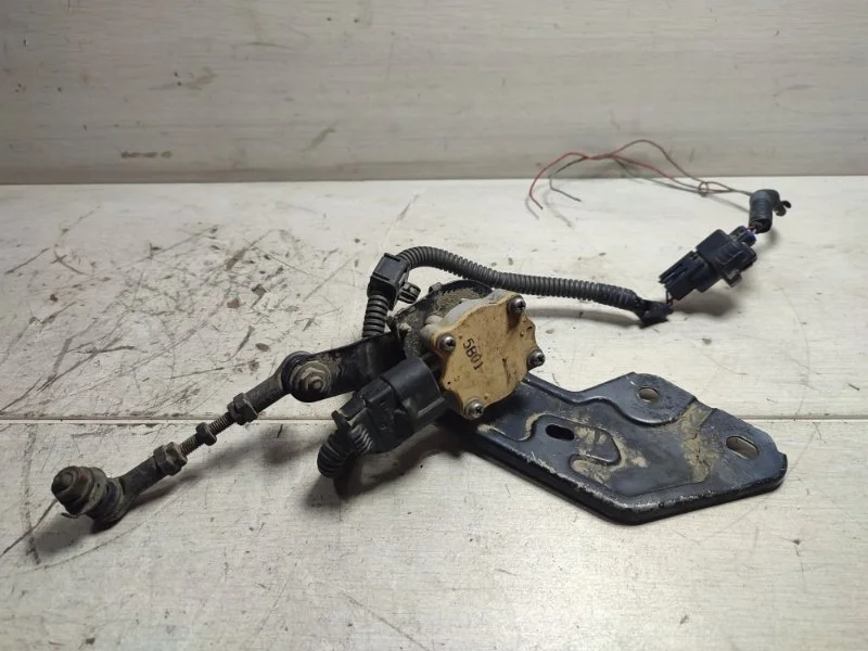 Датчик положения кузова TOYOTA PRADO 8940860011 120, задний левый