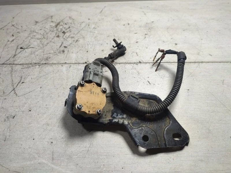 Датчик положения кузова TOYOTA PRADO 8940760022 120, задний правый