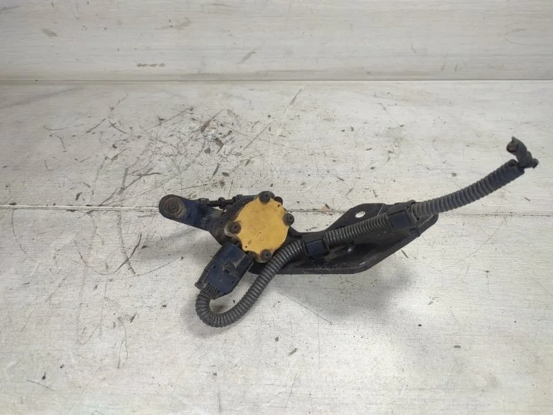 Датчик положения кузова TOYOTA PRADO 8940860011 120, задний левый