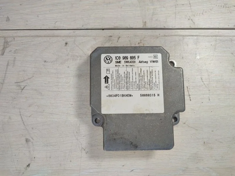 Блок управление SME Volkswagen Transporter 1C0909605F T5