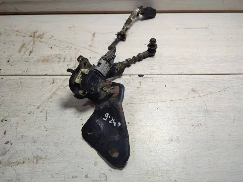 Датчик положения кузова Toyota Prado 8940760040 150, задний правый