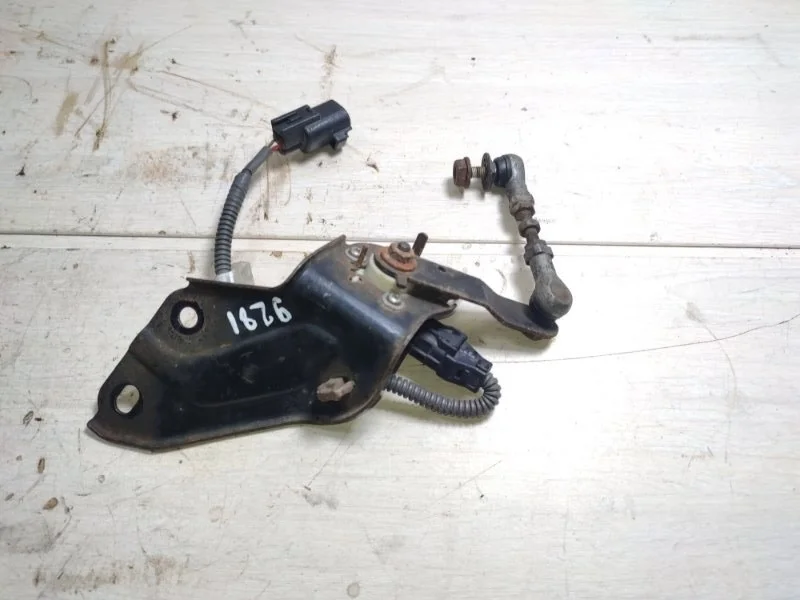 Датчик положения кузова Toyota Prado 8940760040 150, задний правый