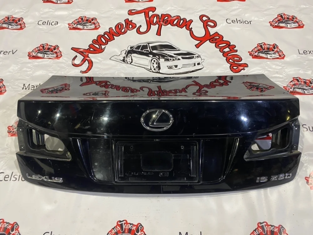 Крышка багажника Lexus IS250 2005-2008 6440153110 GSE20 4GR-FSE